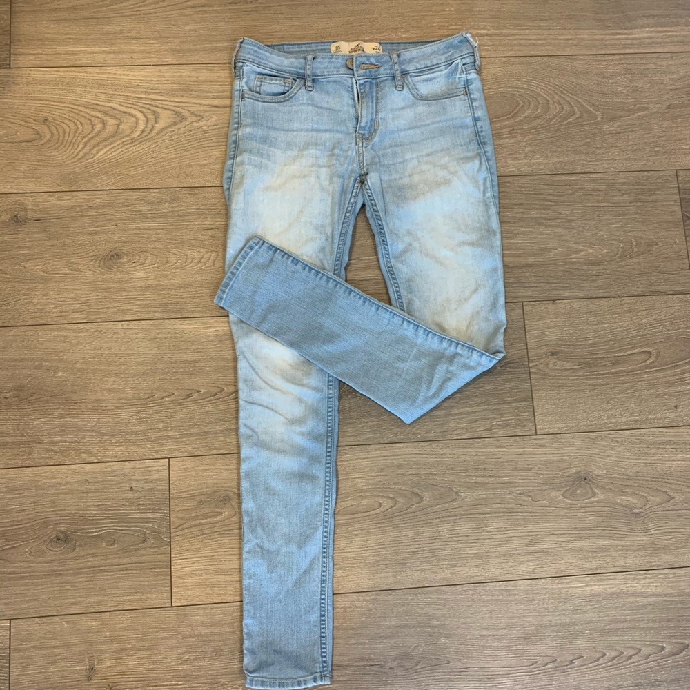 Hollister Super Skinny Jeans
